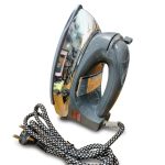 Redheart RT20 Dry Iron – শক্তিশালী হিটিং সহ ড্রাই আয়রন Redheart RT20 ড্রাই আয়রন বাংলাদেশ